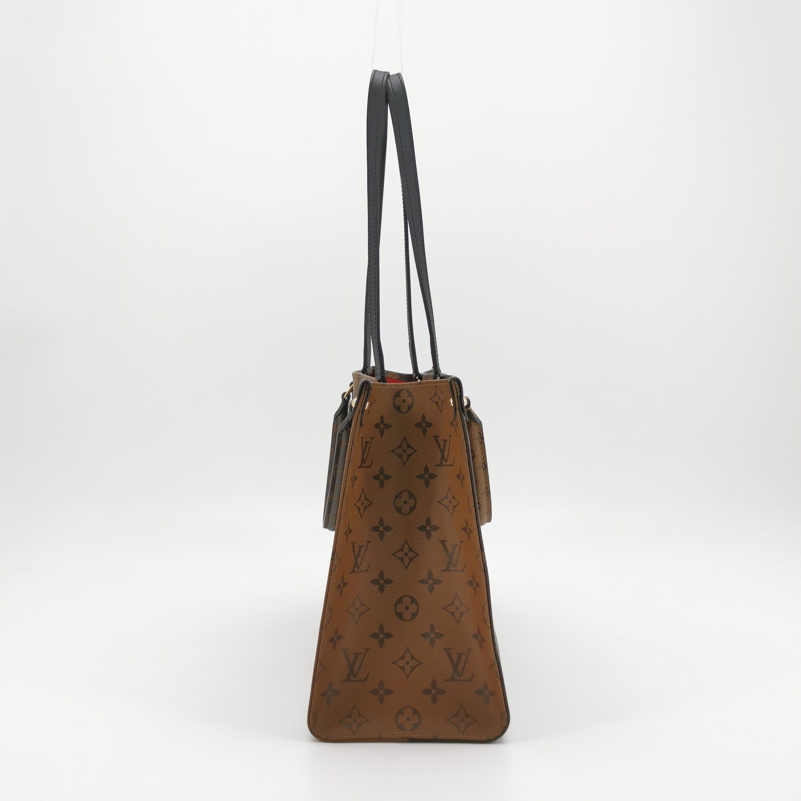 Louis Vuitton OnTheGo MM Monogram Tote Bag view 3