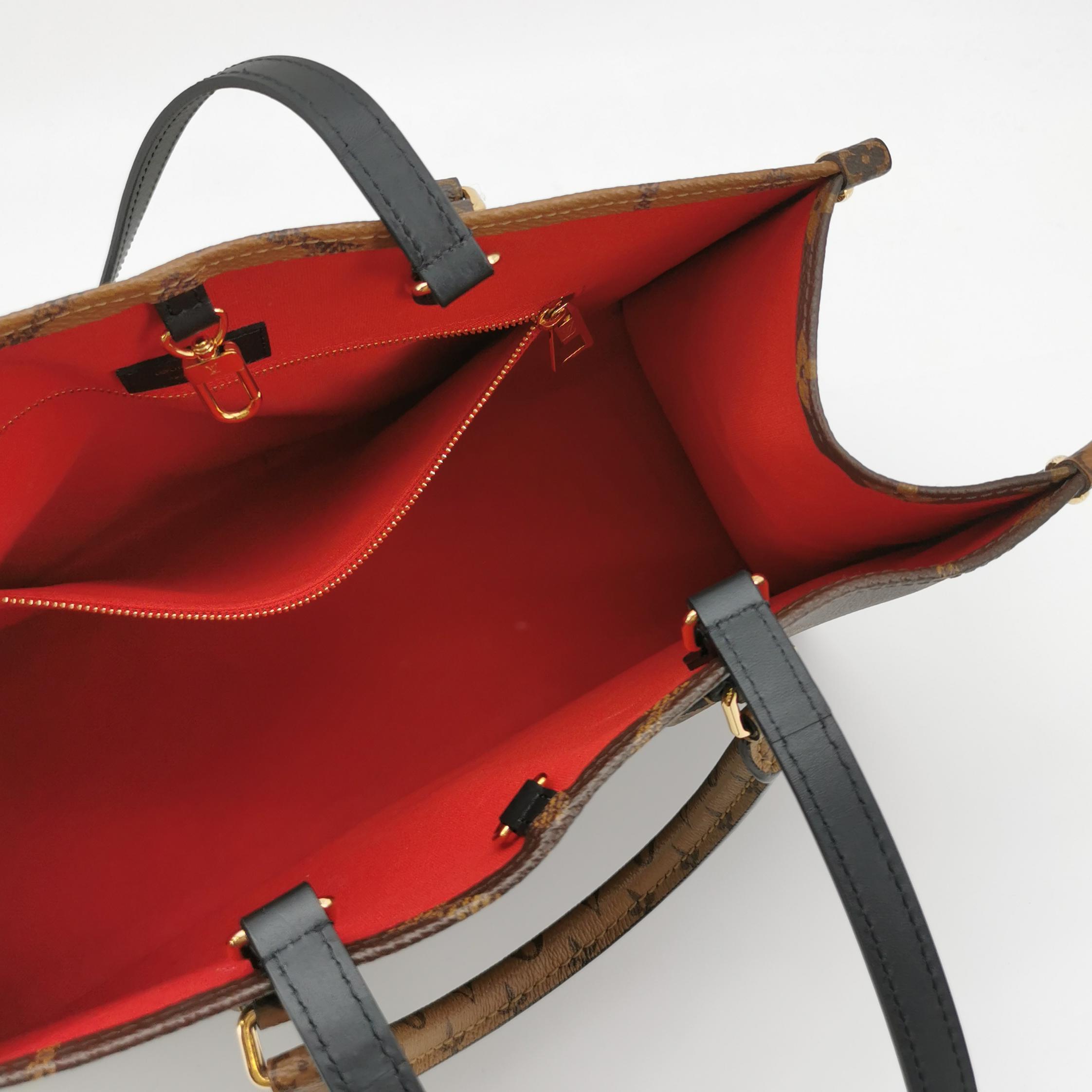 Louis Vuitton OnTheGo MM Monogram Tote Bag view 8