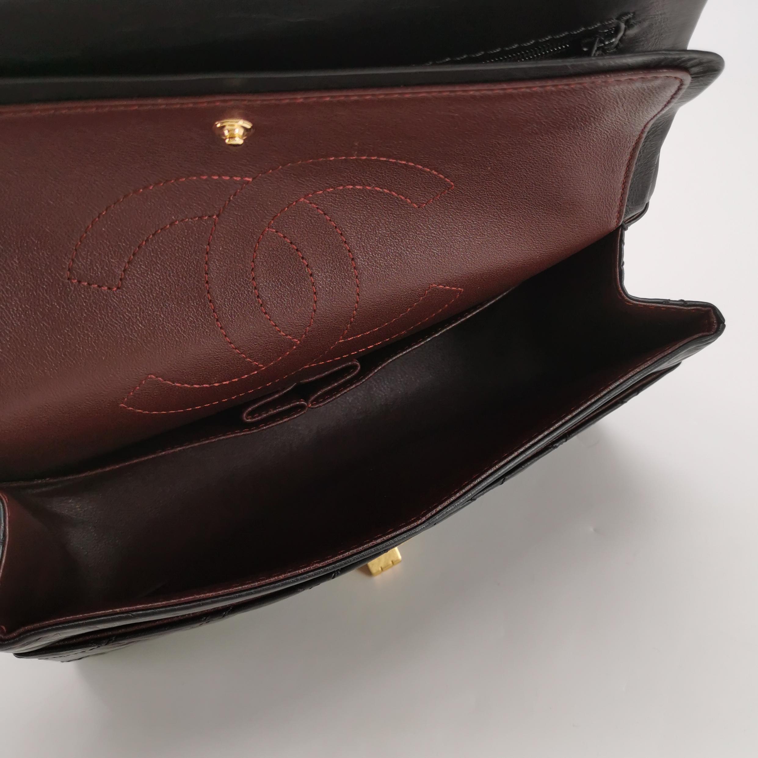 Chanel Classic Medium 2.55 Reissue Flag Bag in Black Oiled Calfskin with Aged Hardware view 7