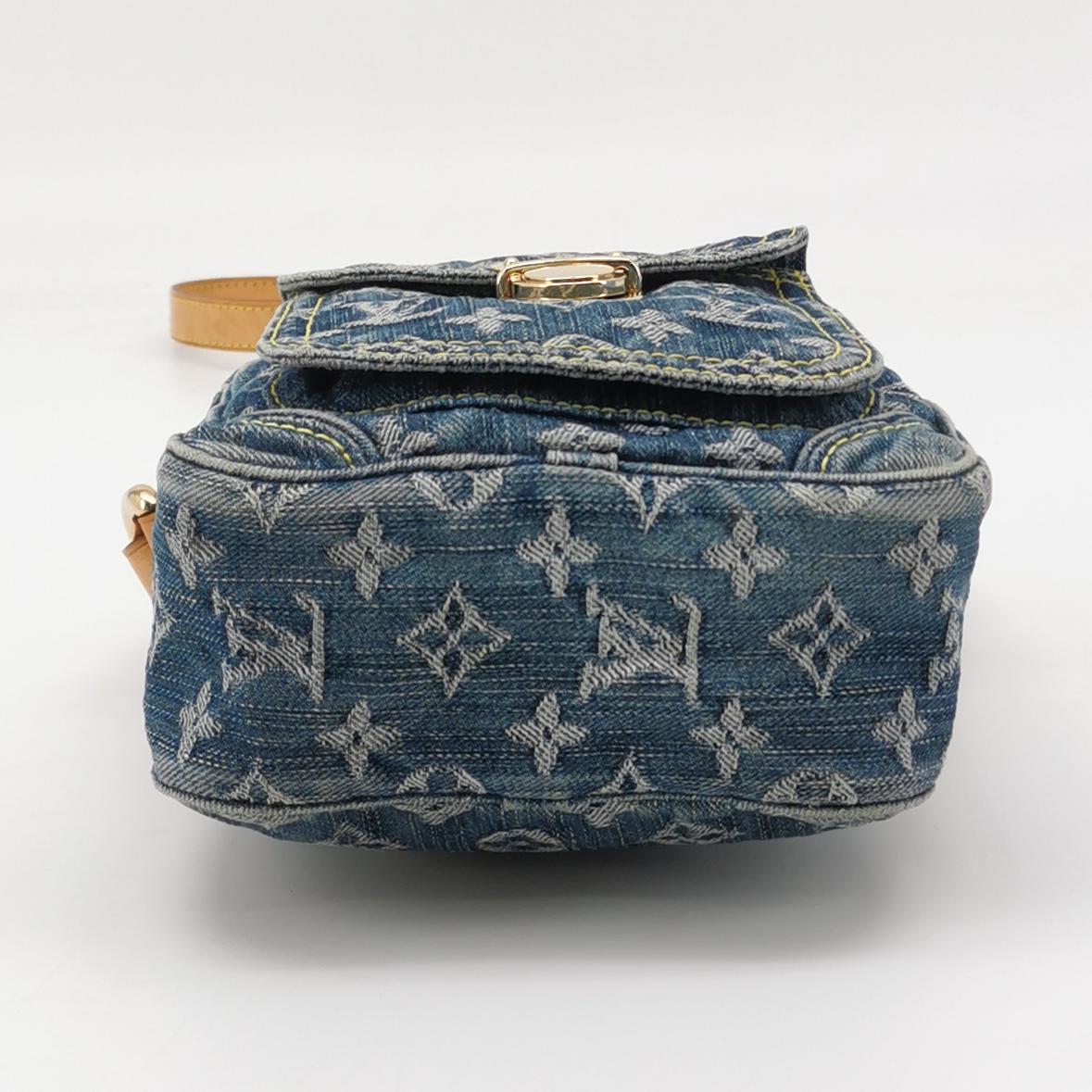 Louis Vuitton Baggy PM in Blue Denim Monogram with Vachetta Leather Trim view 4