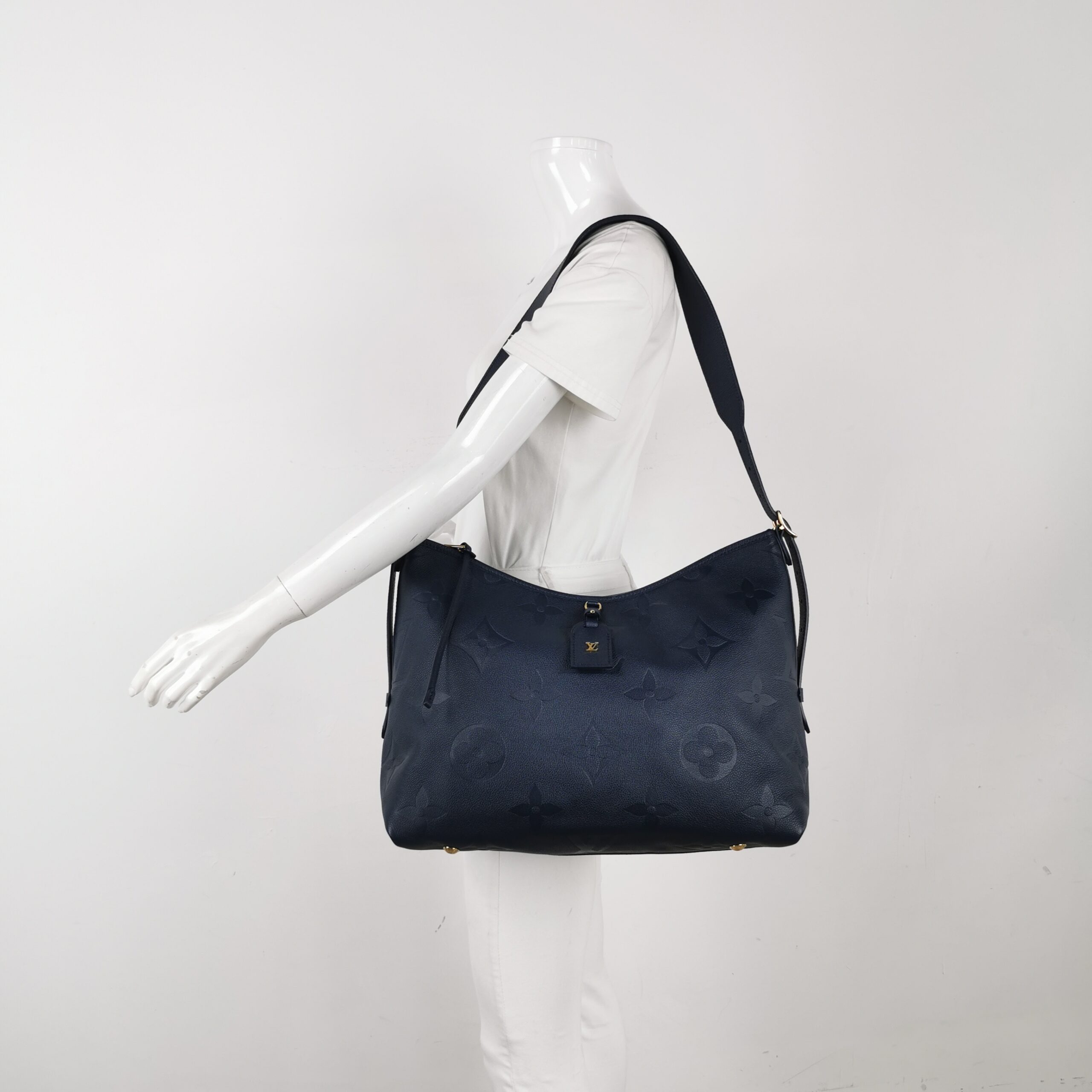 Louis Vuitton CarryAll MM in Black Taurillon Monogram Empreinte Leather view 2