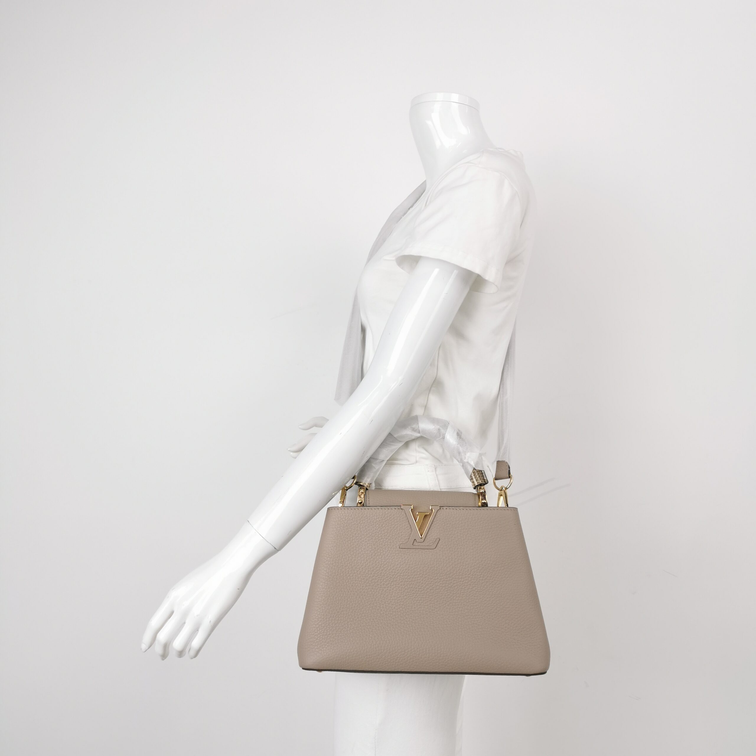 Louis Vuitton Capucines BB in Light Gray Taurillon Leather with Snakeskin Accents view 8
